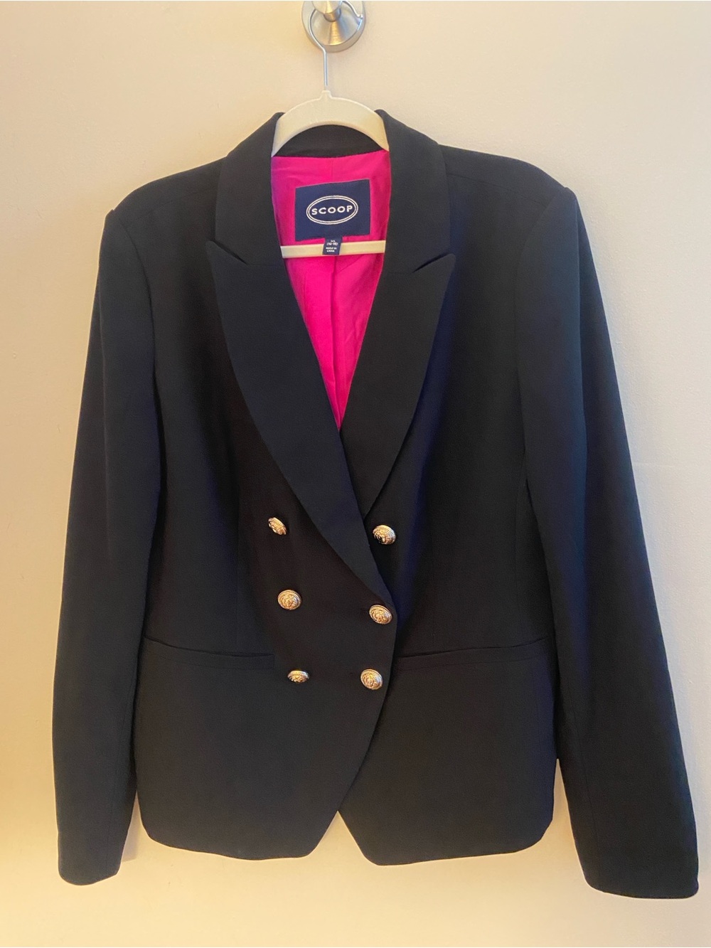 XL Scoop Black Double-Breasted Blazer with Pink Lining and Gold Embossed Buttons